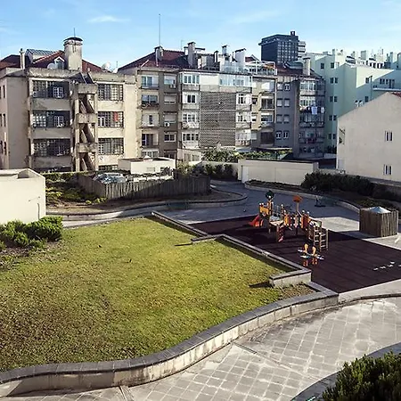 Avila Saldanha * ליסבון