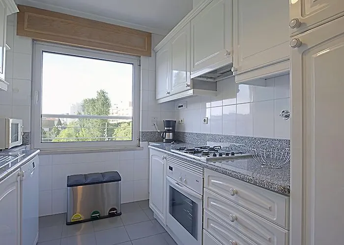 Avila Saldanha * Lisboa